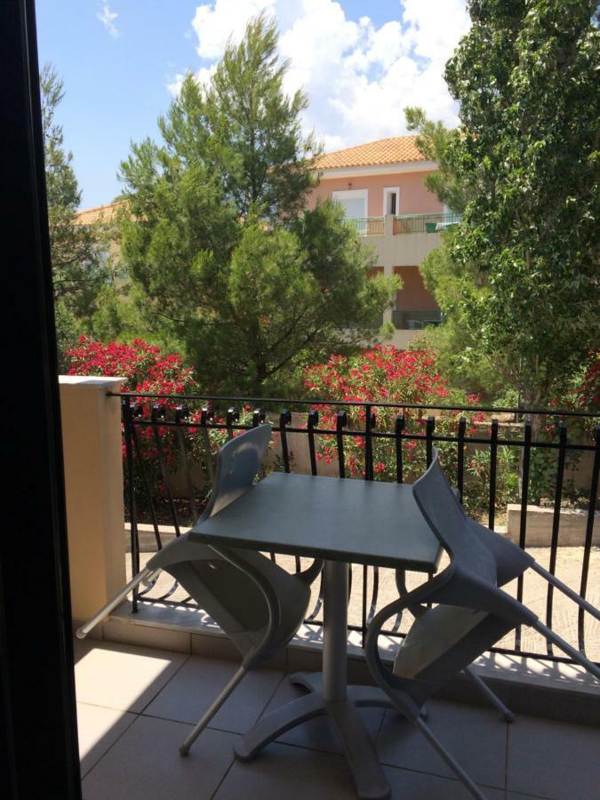 Koukounaries Studios Skala  外观 照片
